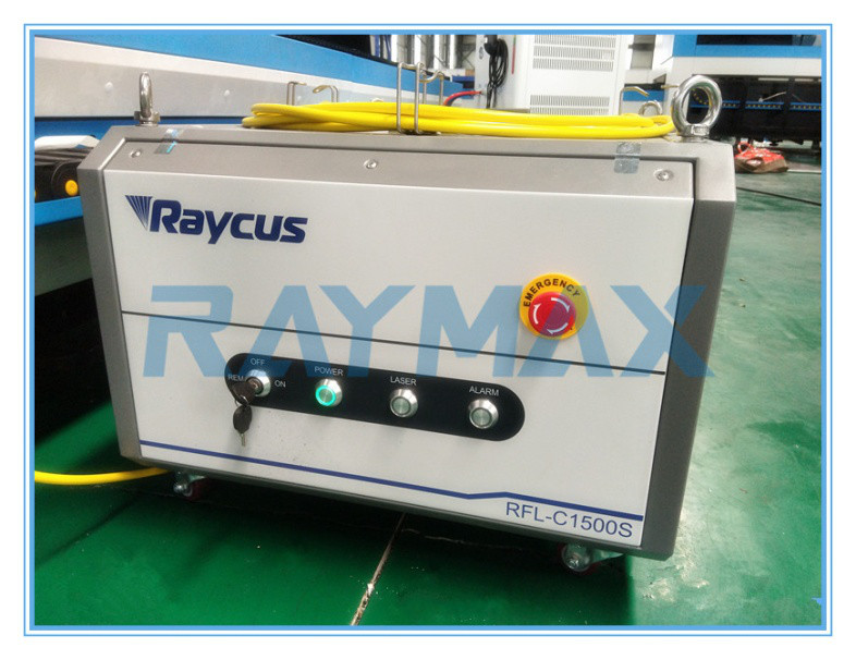 3015 Fibra Laser Metala Tranĉa Maŝino 2000w Raycus Laser Power